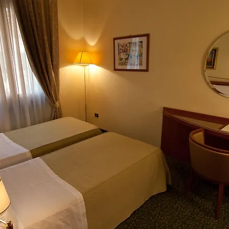 Hotel Celide 4*